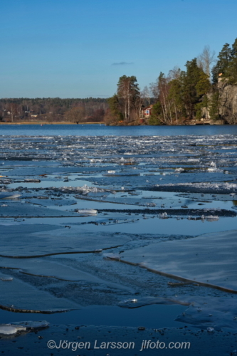 Mälaren Rödstenfjärden Sweden Sverige Is, Ice winter vinter