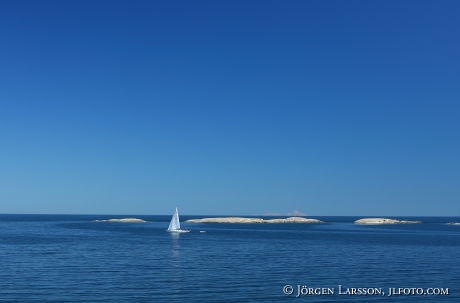 Sailboat Skerries