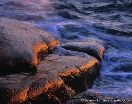 Water Cliff