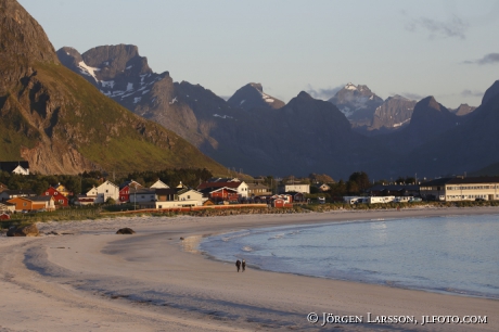 Beach Mountains