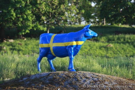 Cow sculpture Sweden