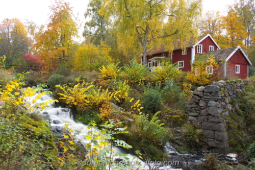 Röttle Småland Sverige Sweden Waterfall  Vattenfall höst autumn