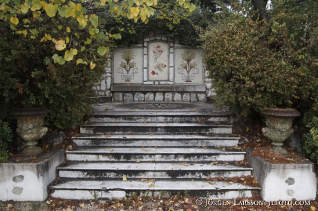 Garden Steps Autumn